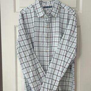 Old Navy White and Black Checkered Men's Shirt